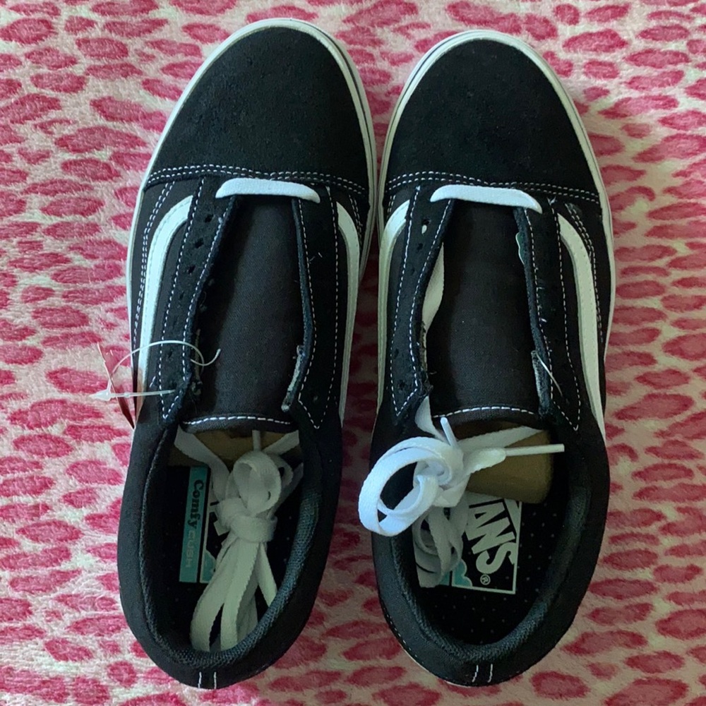 Vans off the wall shoes